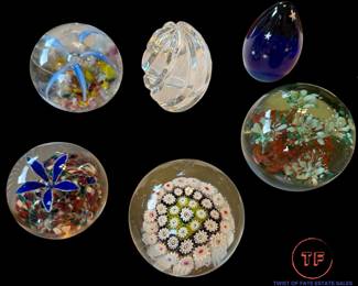 Vintage decorative art glass paperweights