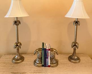 Pineapple motif table lamps & book ends in bronze tone finish
