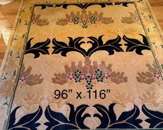96" x 116" wool rug - excellent quality & condition