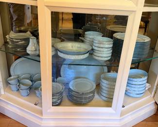 Noritake “Love Song” blue china, 95 pieces