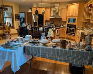 kitchen items, pottery, glass