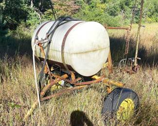 Tow-Behind Boom Sprayer with Poly Tank