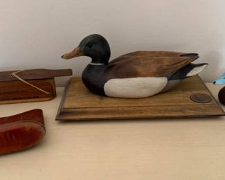 Waterfowl Collectibles – Box Call, Decoys & More