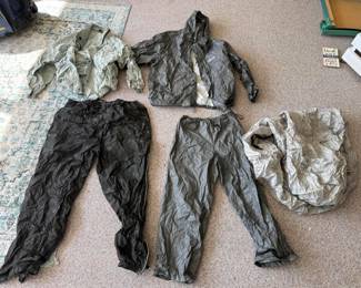 Outdoor Apparel Lot – Rain Suits & Jackets