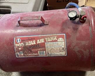Midwest 4-Gallon Portable Air Tank