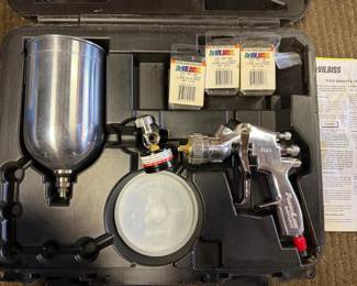 DeVilbiss FinishLine FLG3 Gravity Feed Spray Gun Kit