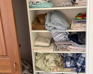 Linens & Bedding Lot