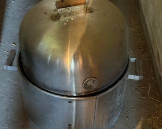 Vintage Aluminum Smoker and Bradley Flavor Bisquettes