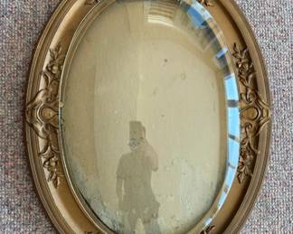 Antique Oval Gold Frame with Convex Bubble Glass