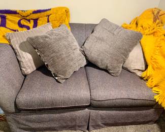 mint double seat sofa