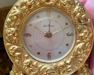 Seth Thomas Romance no 974 windup German alarm clock from the 1950s