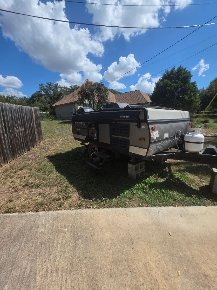 2017 Flag Camper