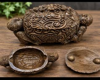 Ornate Lidded Turtle Trinket Box