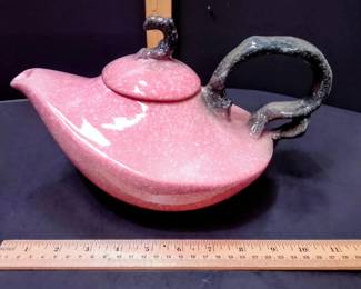 1950s Hull Woodland W26 Pink Aladdin Teapot