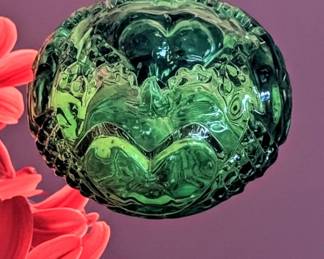 Tarentum Glass Hartford Emerald Green Rose Bowl, 1898β1906 β EAPG