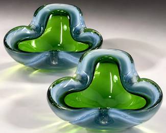 Pair 1960s Flavio Poli Seguso Murano Sommerso Green Blue Sombrero Art Glass Bowls
