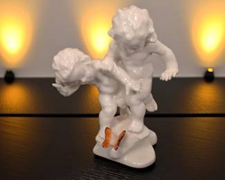 Hutschenreuther Karl Tutter Cherubs with Butterfly β US Zone 1946β48