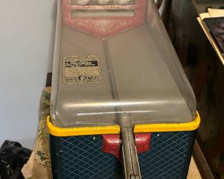 Mid century gaming machine