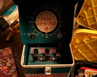 Antique fish finder