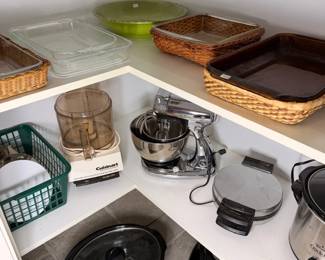 rival crock pots, air fryers, pyrex