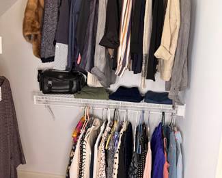 Women’s clothing Brooks Brothers, Calvin Klein, Talbots J.Crew, White House, Black market banana republic Madewell, Michael, Kors, H&M, Tory Burch