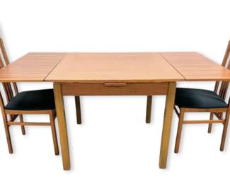 Danish MCM Teak Wooden Expandable Dining Table Chairs Hammel Furniture