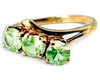 10k Gold Ring With Pale Green Stones Size 5 1.41g