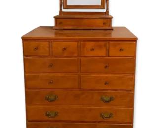 Ethan Allen Wood Multi Drawer Dresser w Mirror