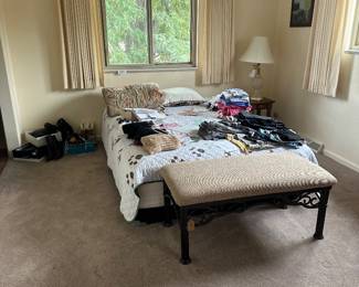 Various clothing items