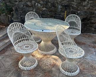Patio set