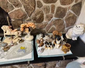 Figurines