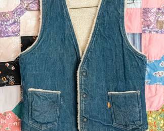 Vintage Levi's Sherpa-lined Vest