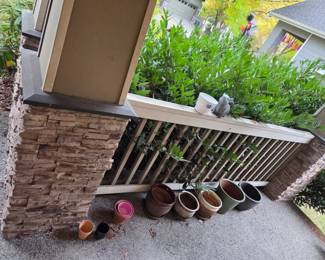 Flower pots and yard art