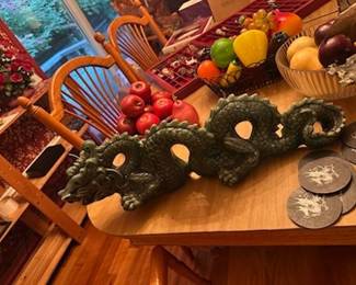 wax figures, dragons
