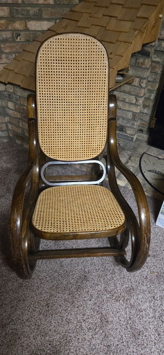Rocking chair
