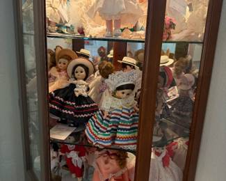 Madame Alexandra Dolls