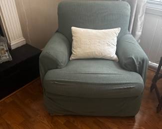 Accent chair 