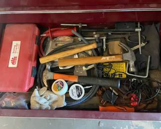 Mac Tools Bushing Set, Hammers, And More In This Drawer