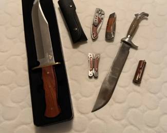 Woody Themed Knives