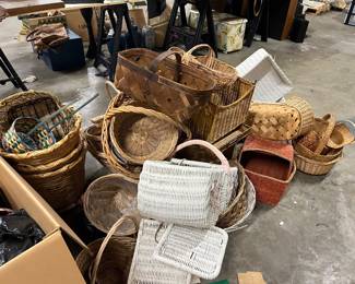Wicker baskets 