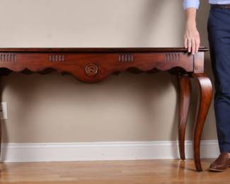 French Provincial Style Solid Wood Scalloped Console Table