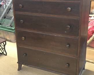 Carolina 2 over 4 tall chest w/spade feet.