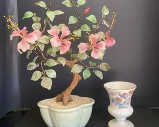 Jade Tree And Wedgwood Kutani Bone China Vase