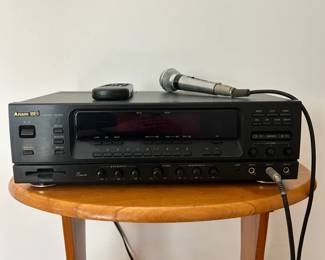 Vintage Aman Bei Karaoke Machine