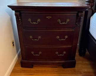 Thomasville Carved Wooden Bedside Chest Of Drawers