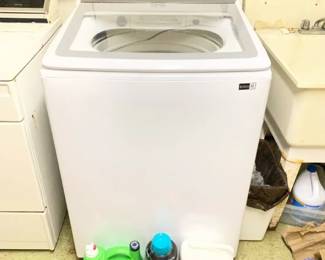 Samsung 4.5 cu. ft. Top Load Washing Machine Model WA50R5200AW  White With Assorted Detergent