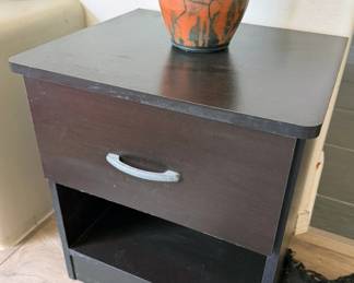 Pottery, side drawers