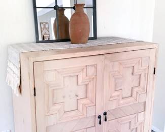 SW style cabinet