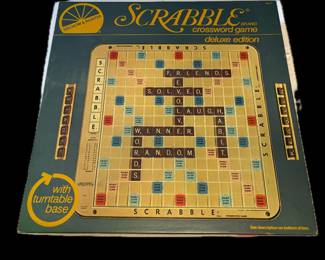Scrabble Deluxe Edition
