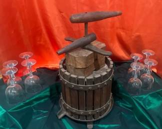 Vintage Wooden WineFruit Press with Set of 8 Stemmed Wine Glasses